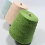 Sợi cotton mercerized cho tất 100% cotton đã đốt lông dạng cone màu xanh lá nhạt